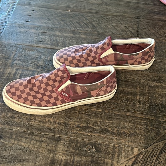 VANS CHECKERBOARD CAMO POMEGRANATE SIZE 6.5 WOMEN BUNDLE2SAVE - Picture 3 of 5
